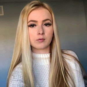 Meet your Posher, Claudia